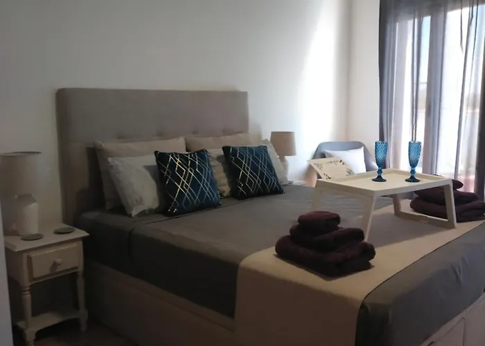 Les Cases Apartment *